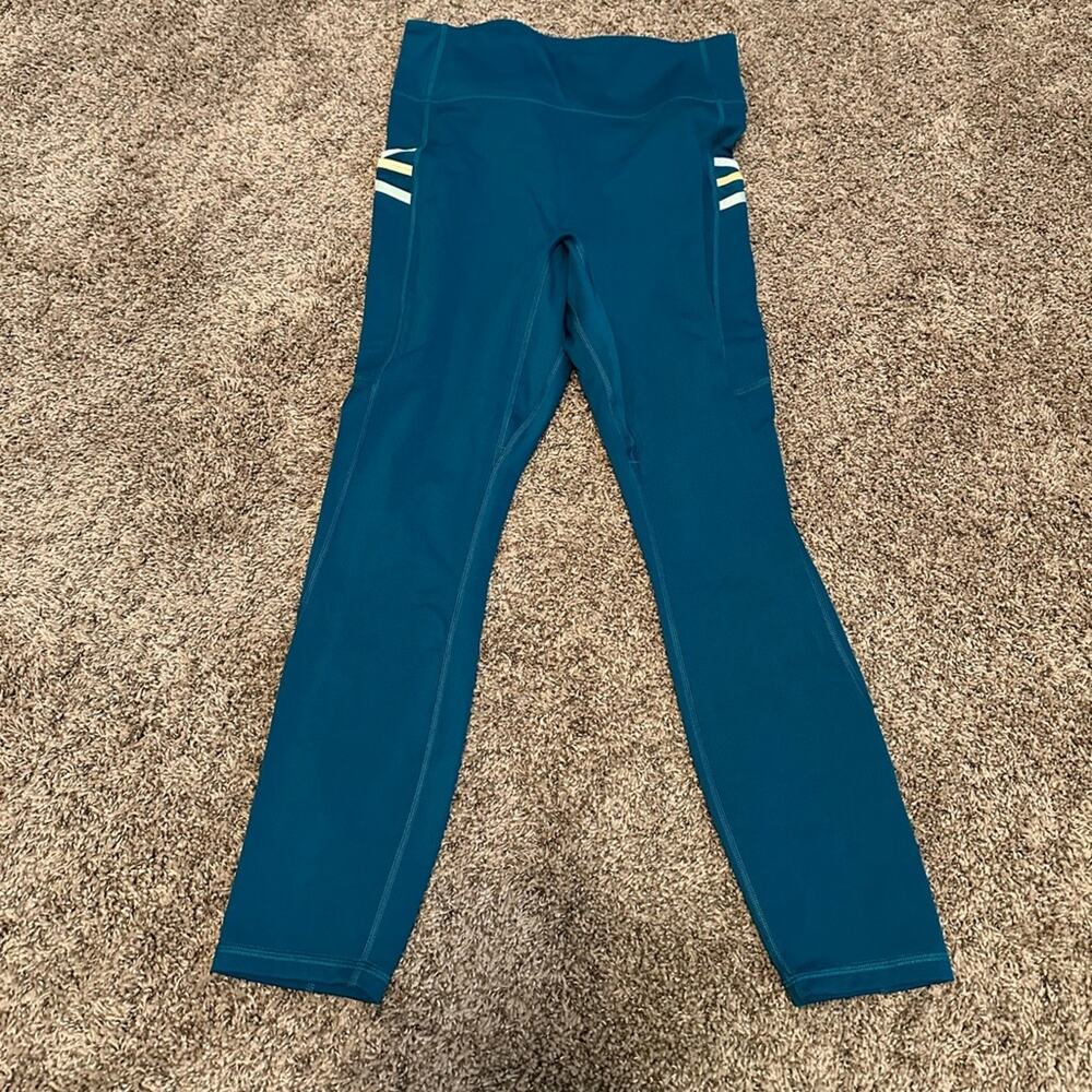 Fabletics Motion 365 Green Women’s  Leggings Size Large EUC